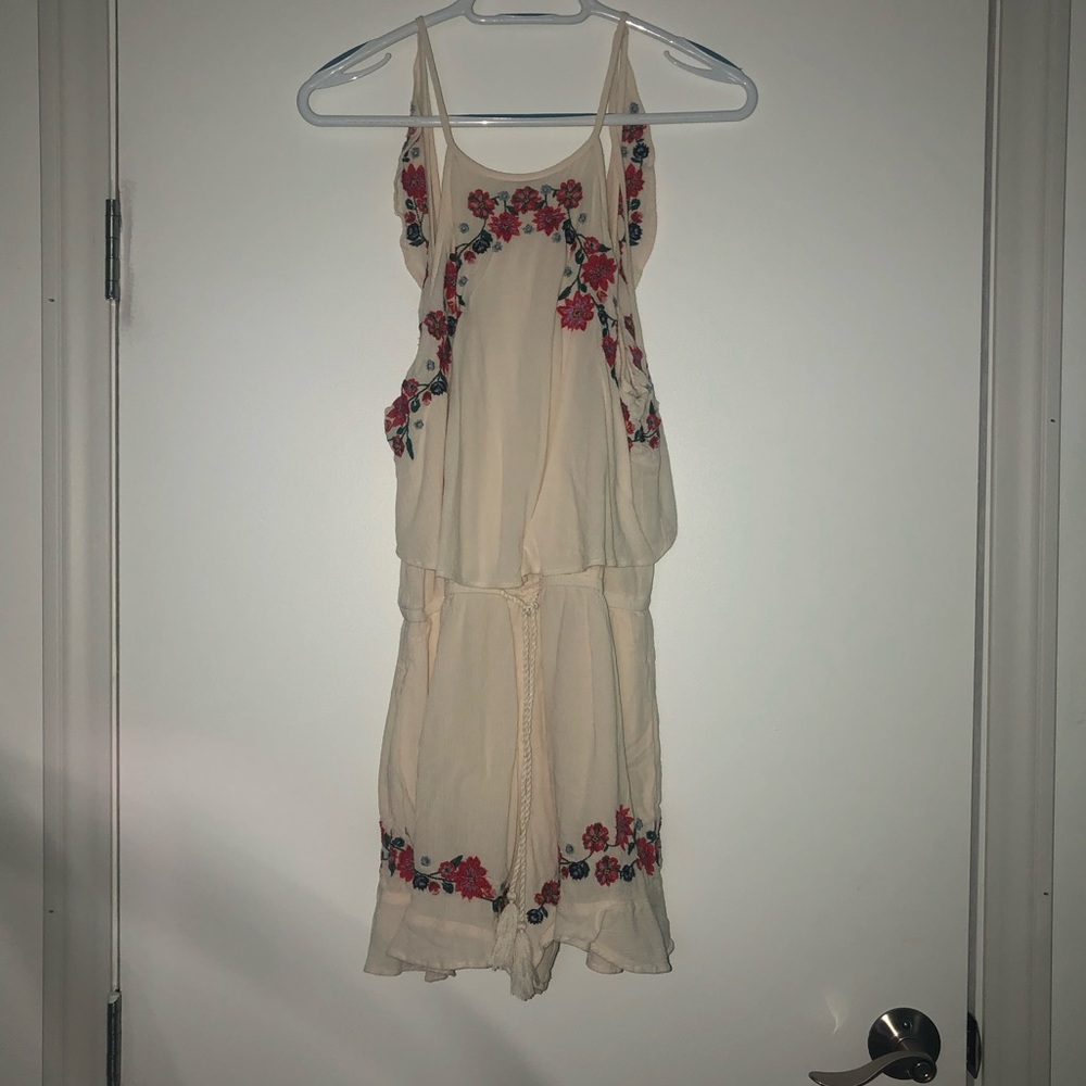 American Eagle embroidered floral romper